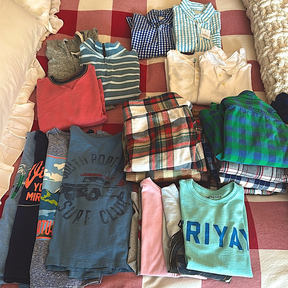 HUUUUGE JCREW bundle for boy 6-7! (19) shirts all together. VGUC, hardly used!
